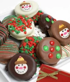 Other Holiday Chocolate Covered Oreos (12 Pieces)